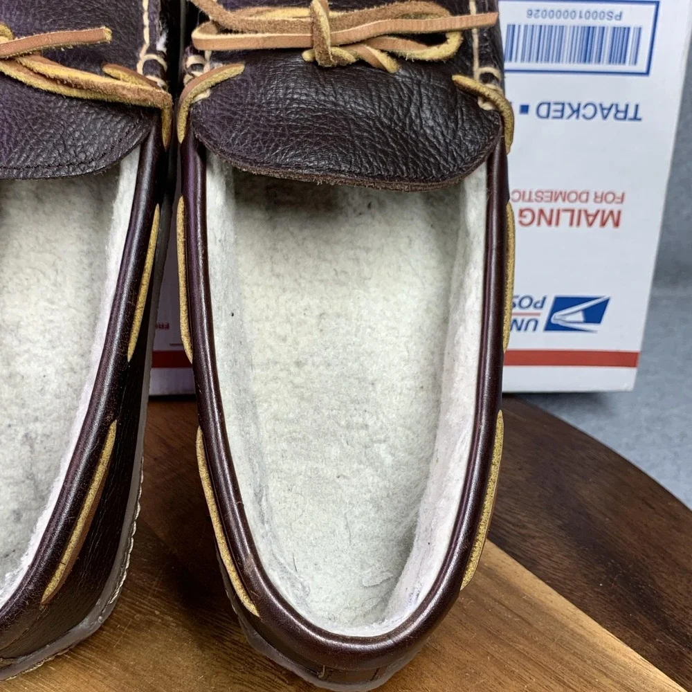 L.L. Bean Shoes Mens 11 Brown Leather Moccasin Fleece Lined Slippers Boat Preppy